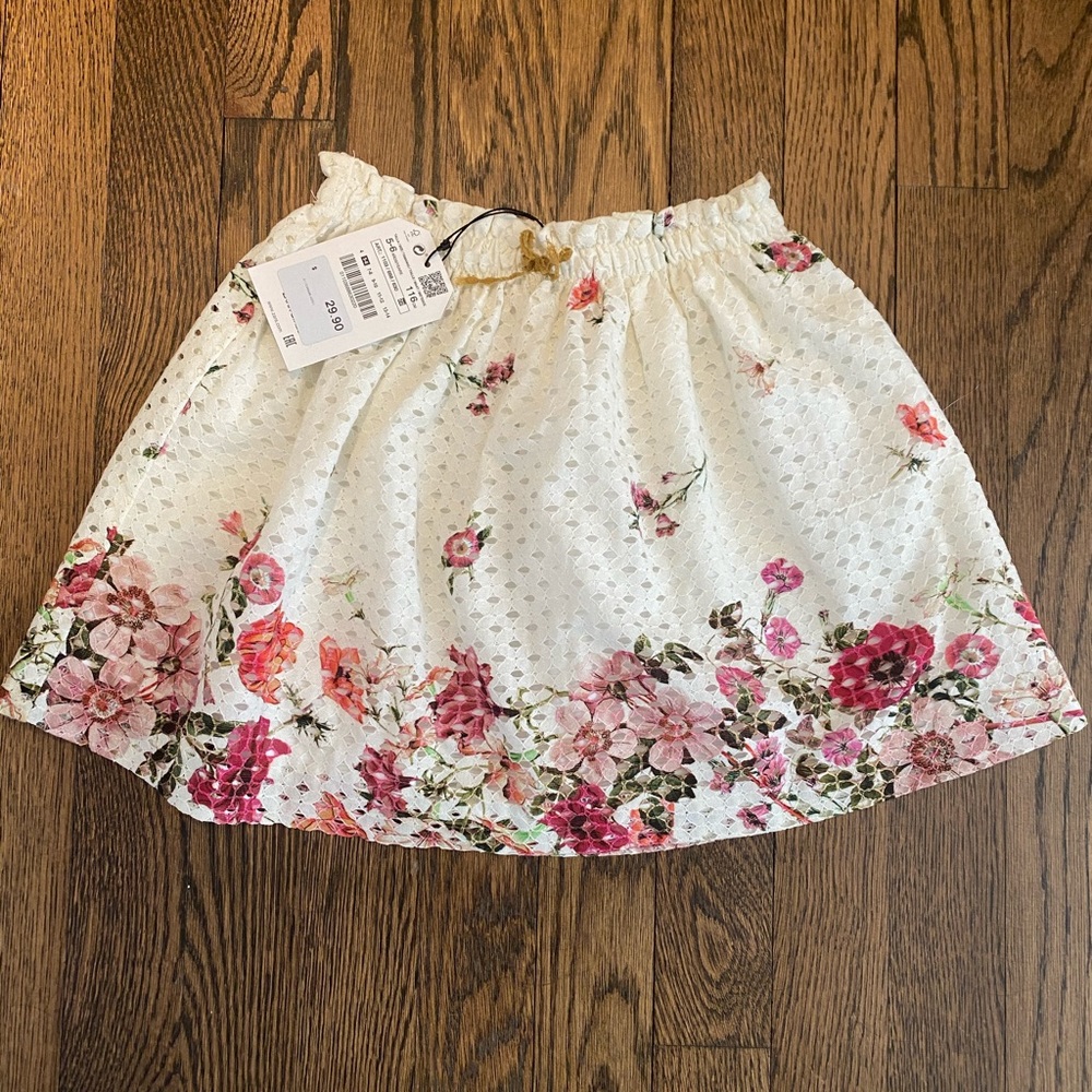 NWT Zara girls flowered skirt